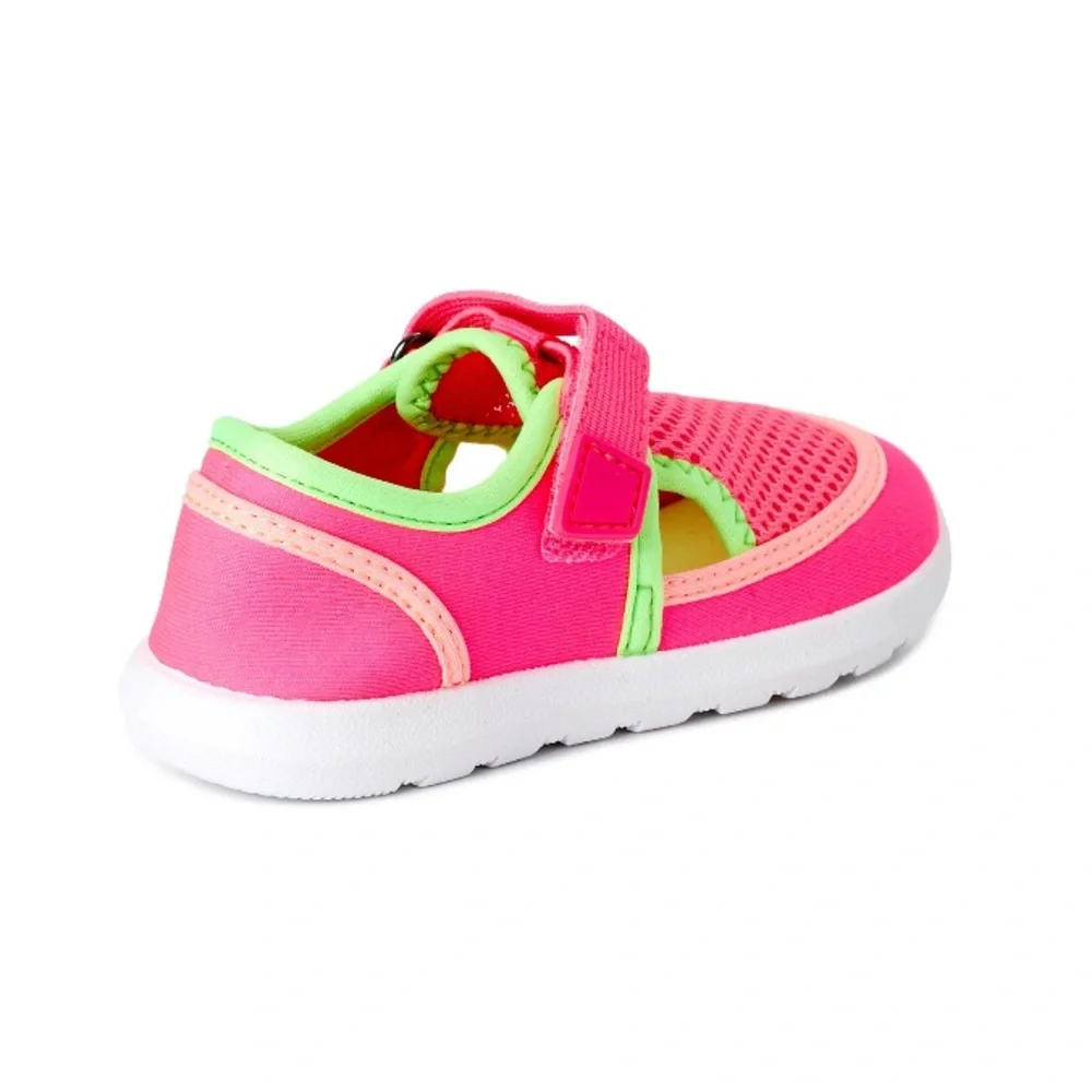 Wonder Nation Toddler Girls Beach Water Shoes in Pink